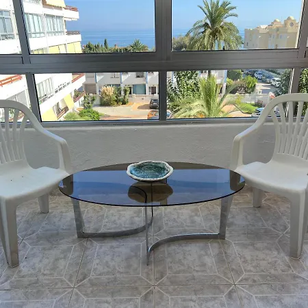 شقة Apartamento Isaac 17 دينايا